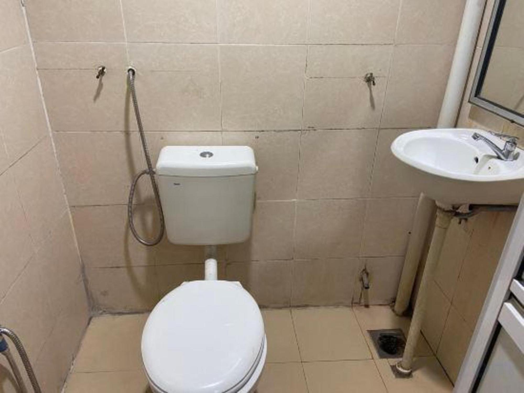 Oyo 91065 Hotel De Anjung Muadzam Shah Екстериор снимка